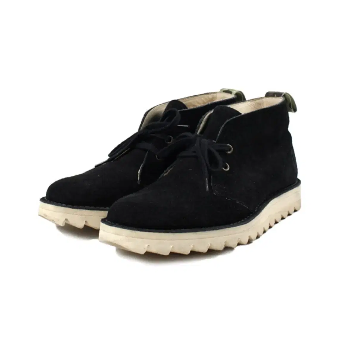 A bathing ape desert boots