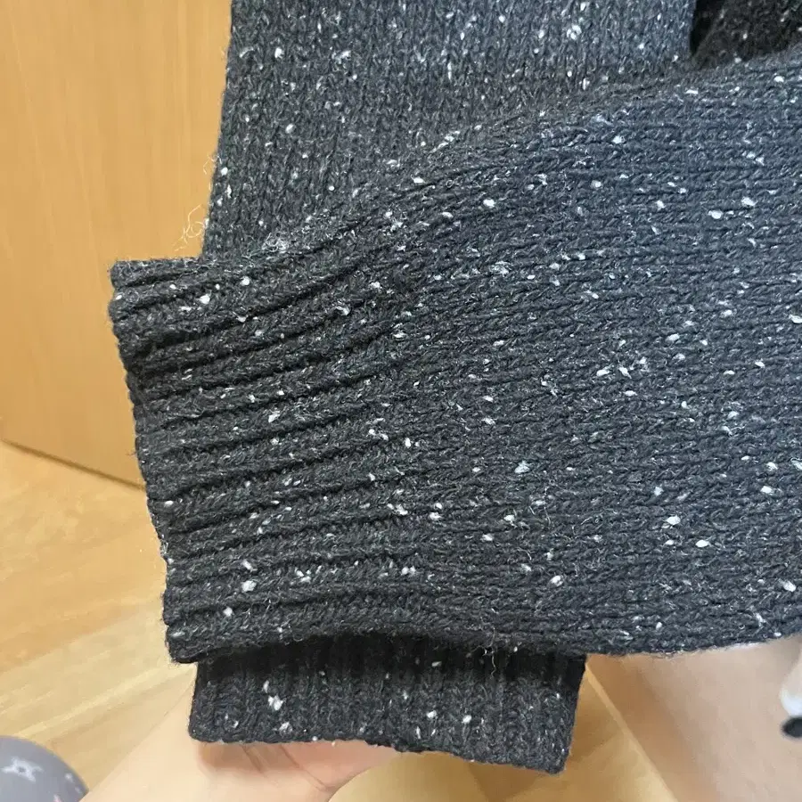 슈프림 Supreme Small Box Speckle Sweater