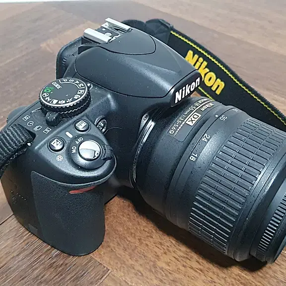 니콘 DSLR D3100 및 18-55mm 번들렌즈