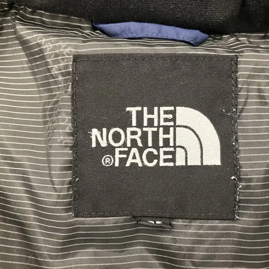 2 노스페이스(THE NORTH FACE) 구스 패딩 95(M)