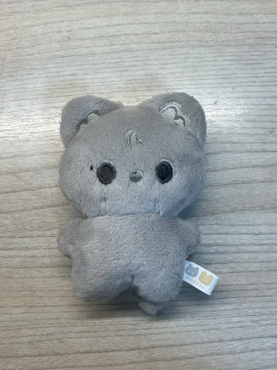 The Boyz juyeon doll zuu wts