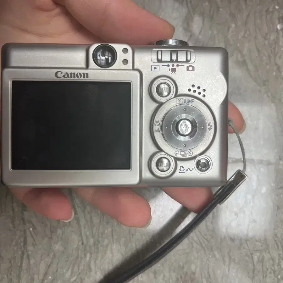 Canon ixus 50