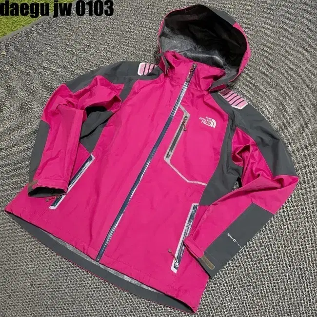 100 THE NORTH FACE JACKET 노스페이스 자켓