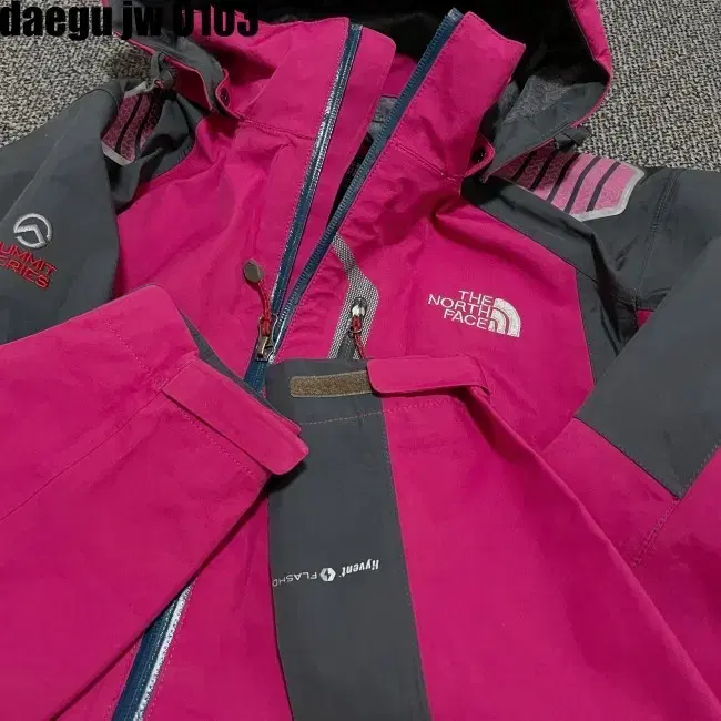 100 THE NORTH FACE JACKET 노스페이스 자켓