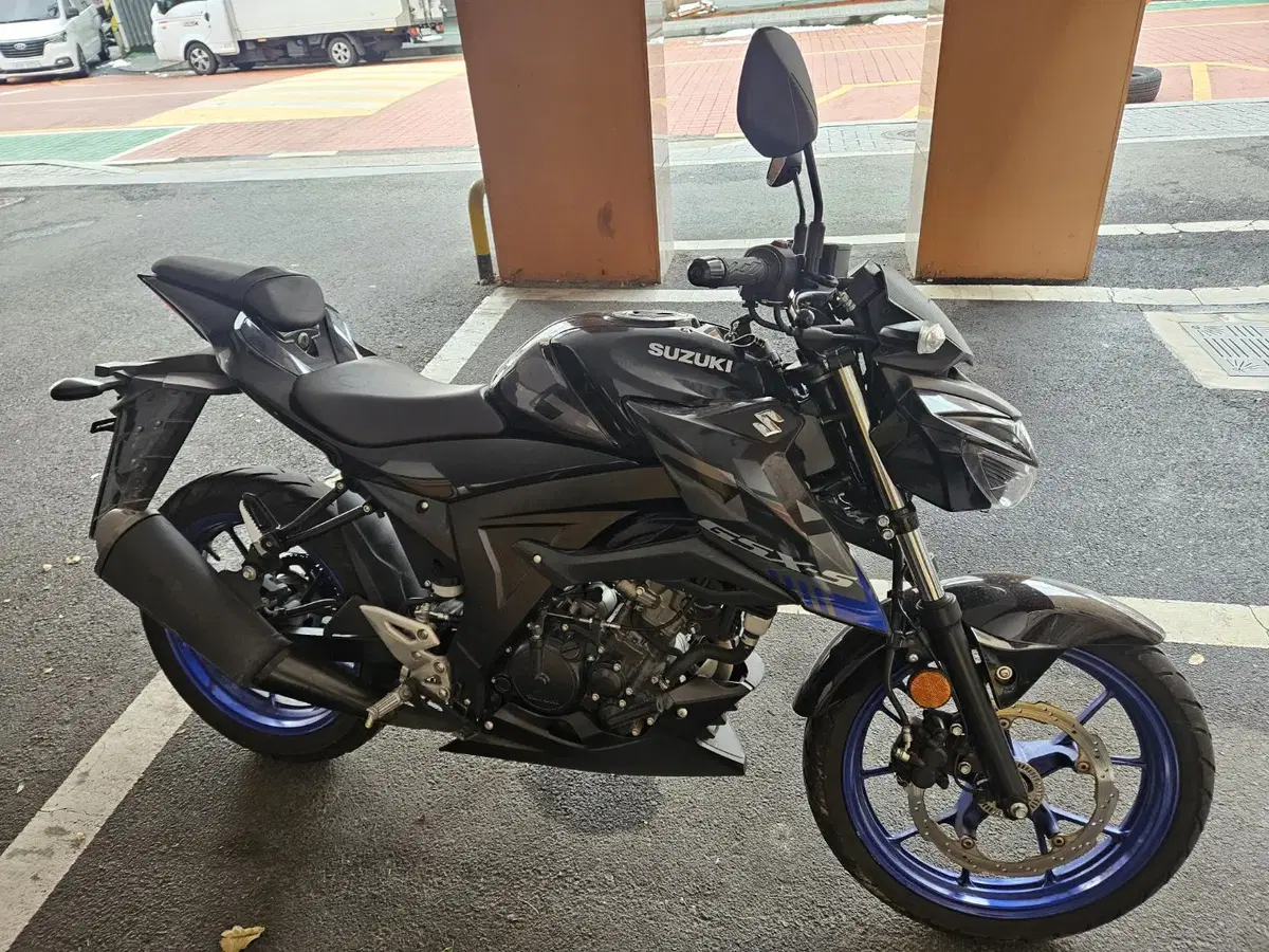 21년식 gsx s125 팔아요