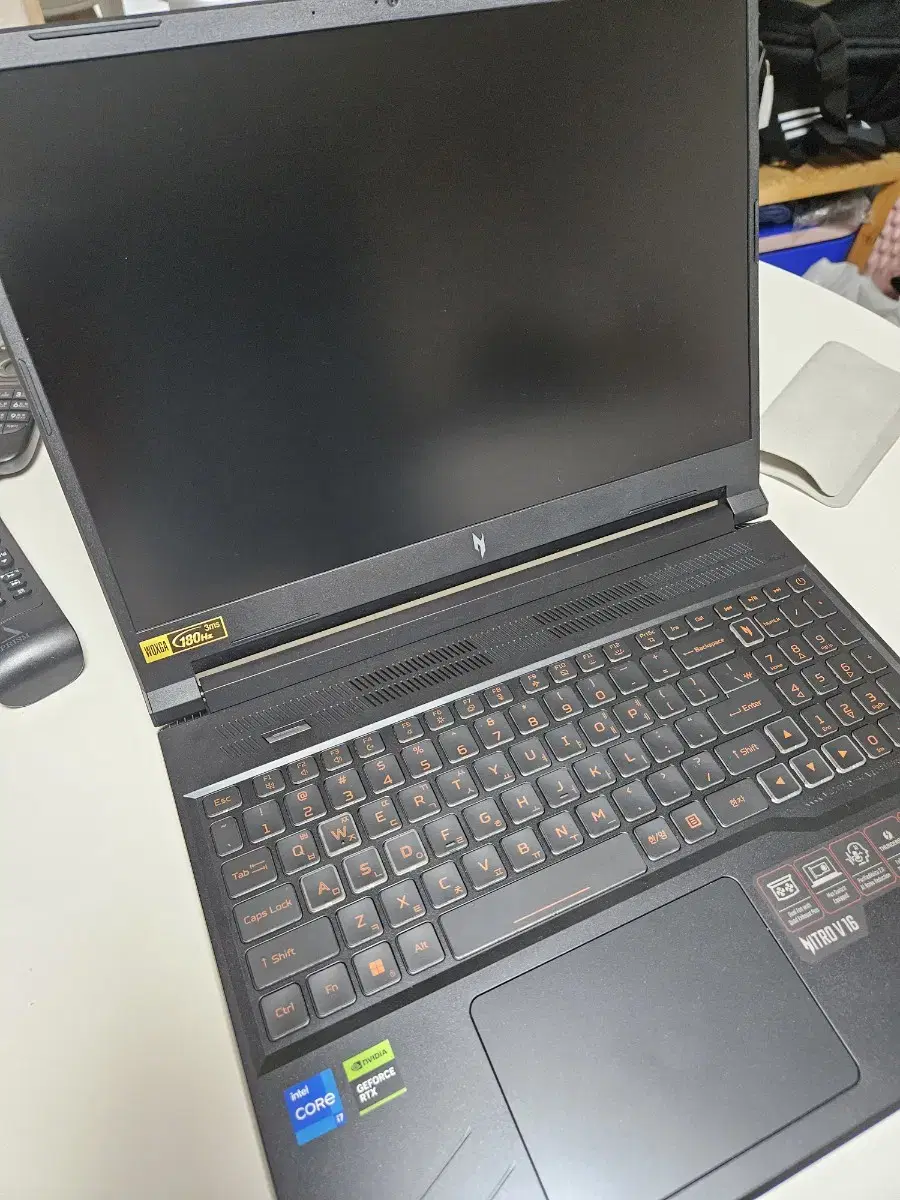 게이밍노트북 180Hz/i7/14th/DDR5 32GB/RTX4060