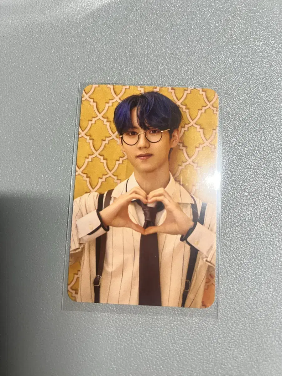 Epex yewang seasons greetings photocard WTS