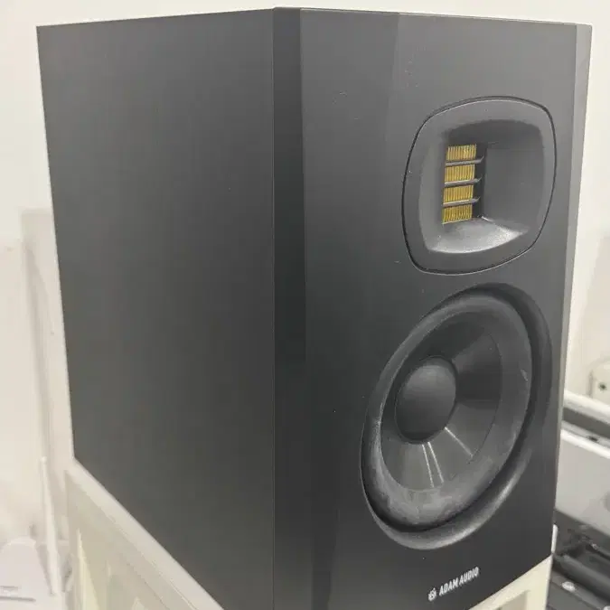 adam audio t5v 아담 오디오 t5v