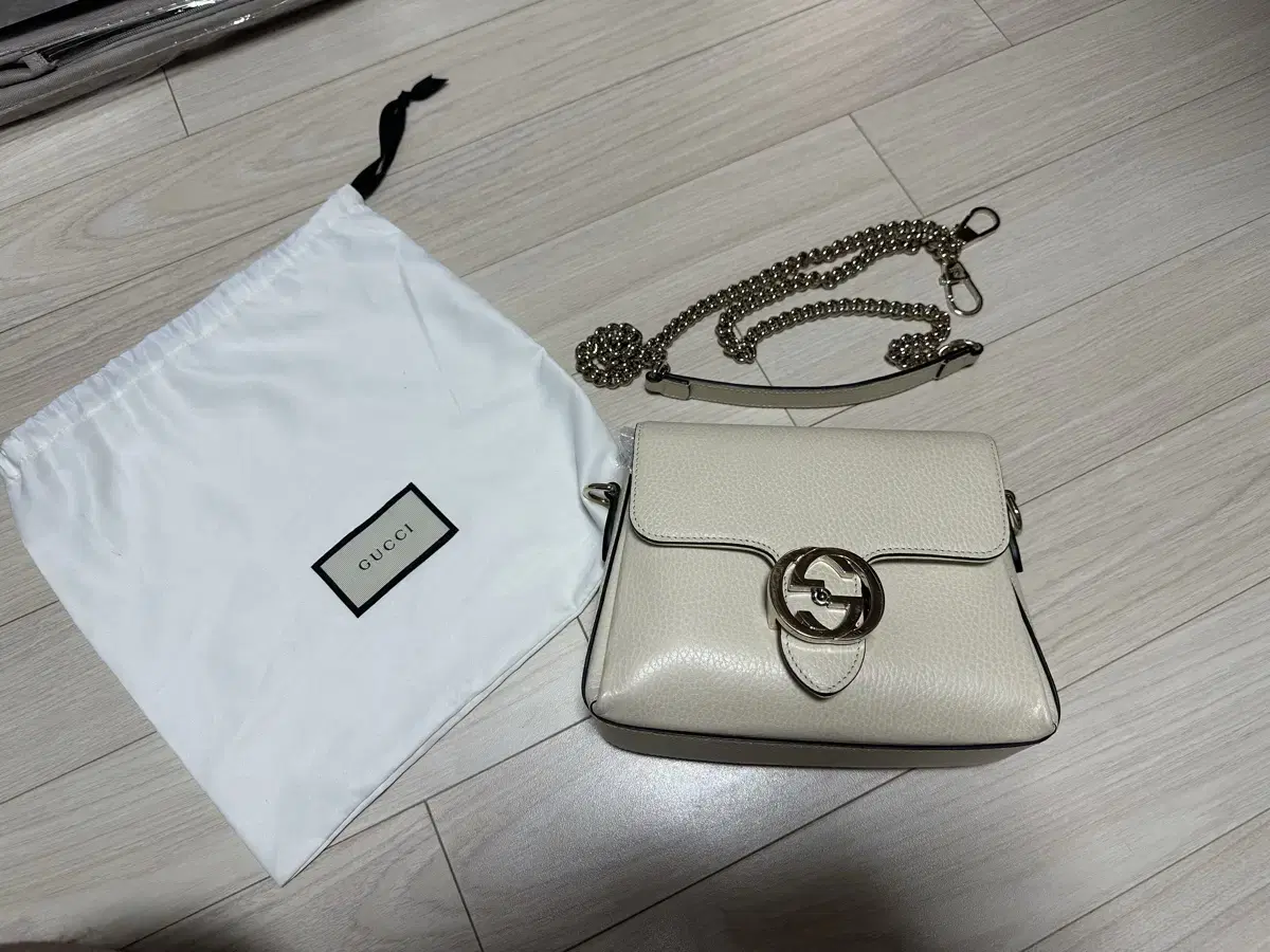 Gucci Marmont Handbag Bag