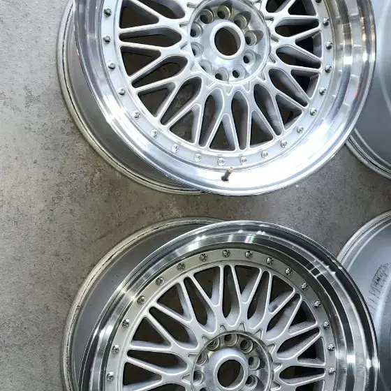 BBS 슈퍼 rs st 20인치 판매합니다.