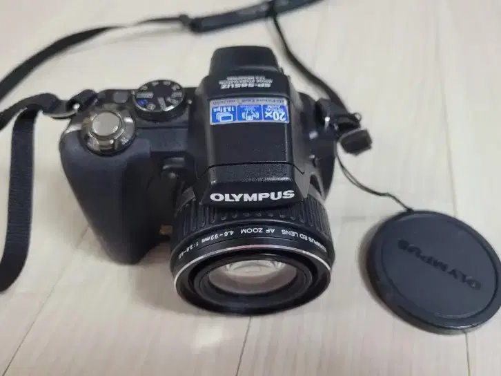 Olympus SP-565UZ high-end camera (defective)