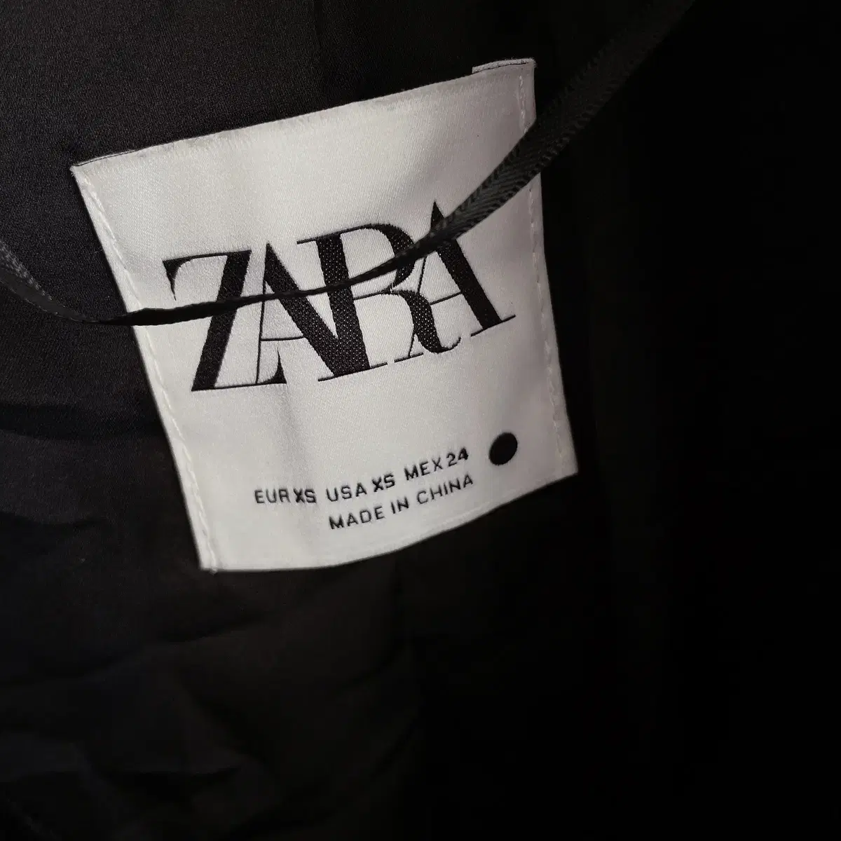 22FW ZARA 에코퍼 점퍼