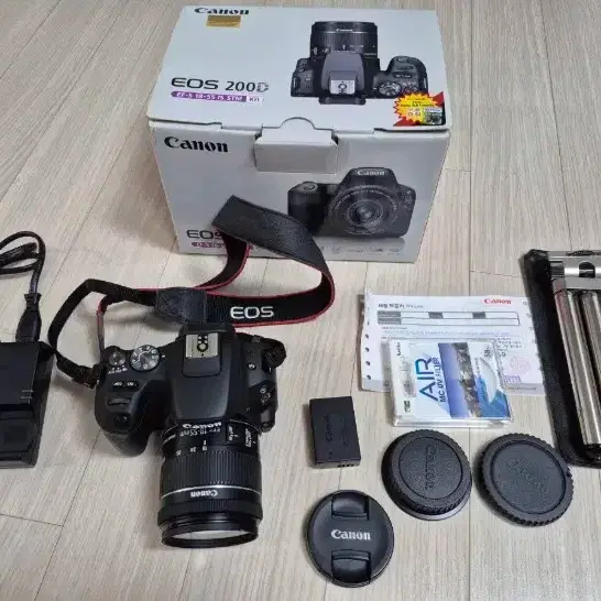 작고 이쁜 캐논 DSLR 카메라 A급 EOS 200D 박스세트