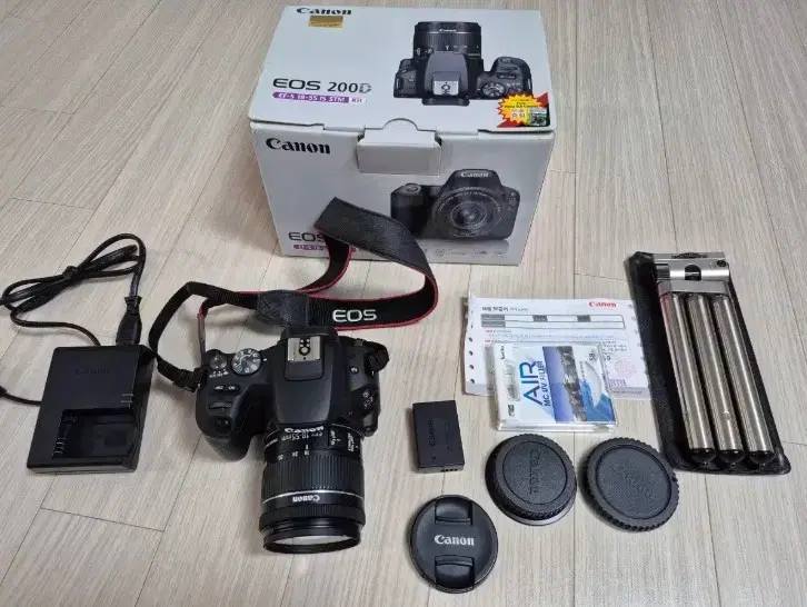 작고 이쁜 캐논 DSLR 카메라 A급 EOS 200D 박스세트