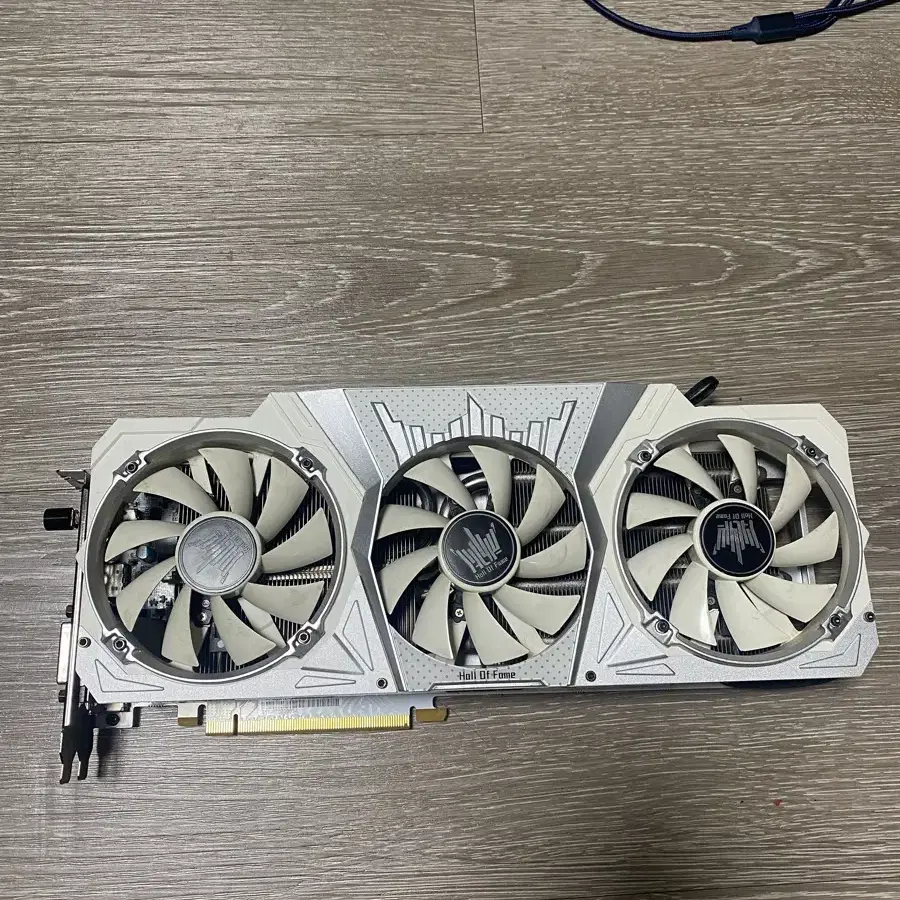 갤럭시 GTX1070 HOF