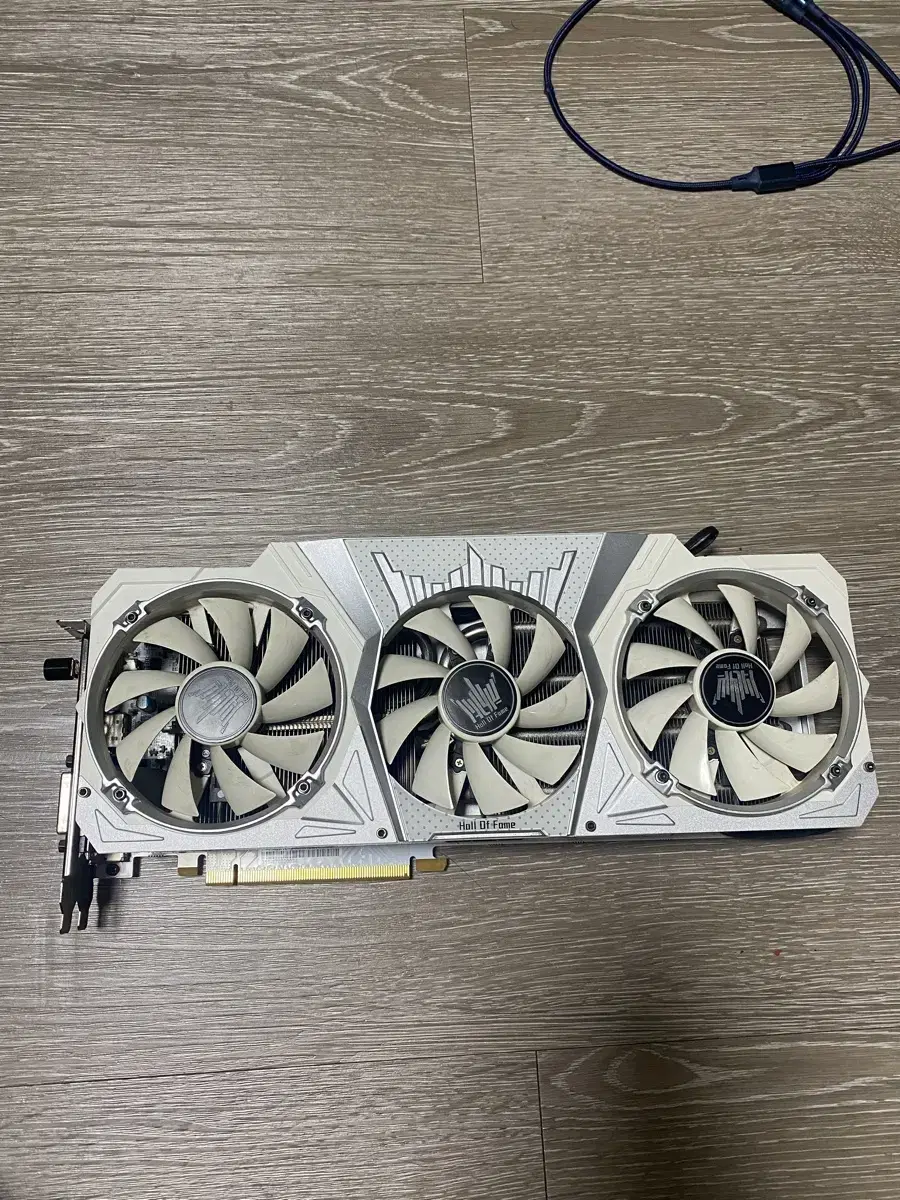 갤럭시 GTX1070 HOF