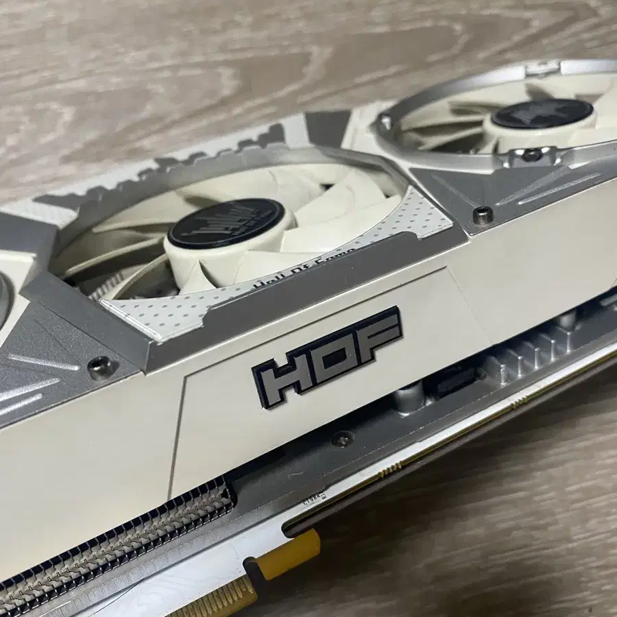 갤럭시 GTX1070 HOF