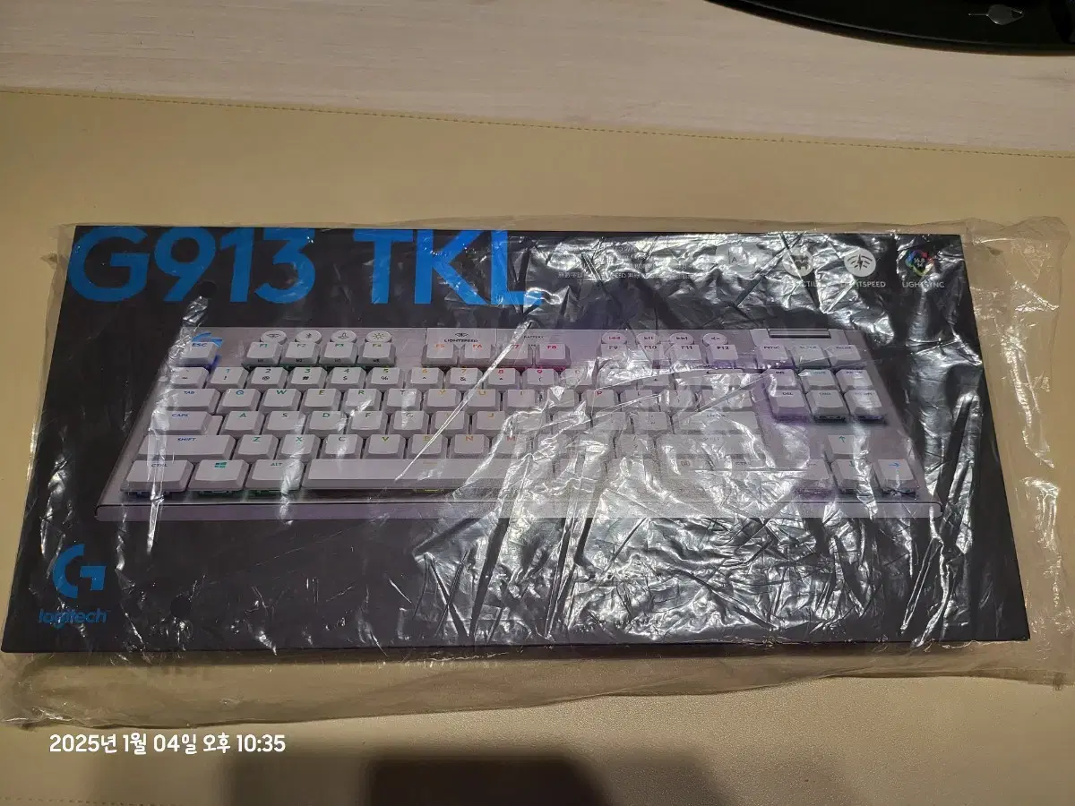 로지텍 G913 TKL 화이트