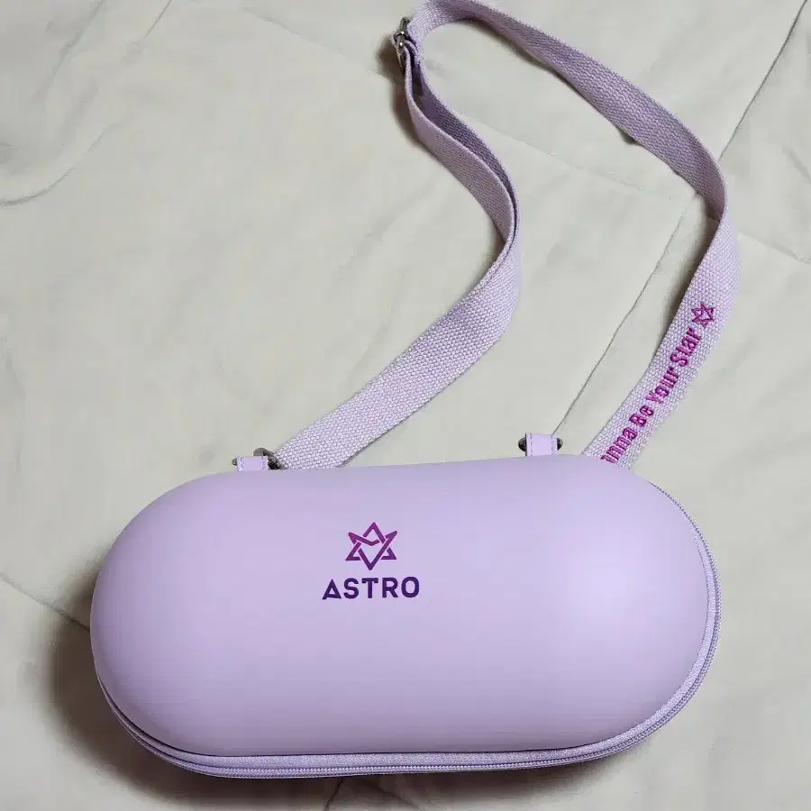 아스트로 로봉이 응원봉 파우치