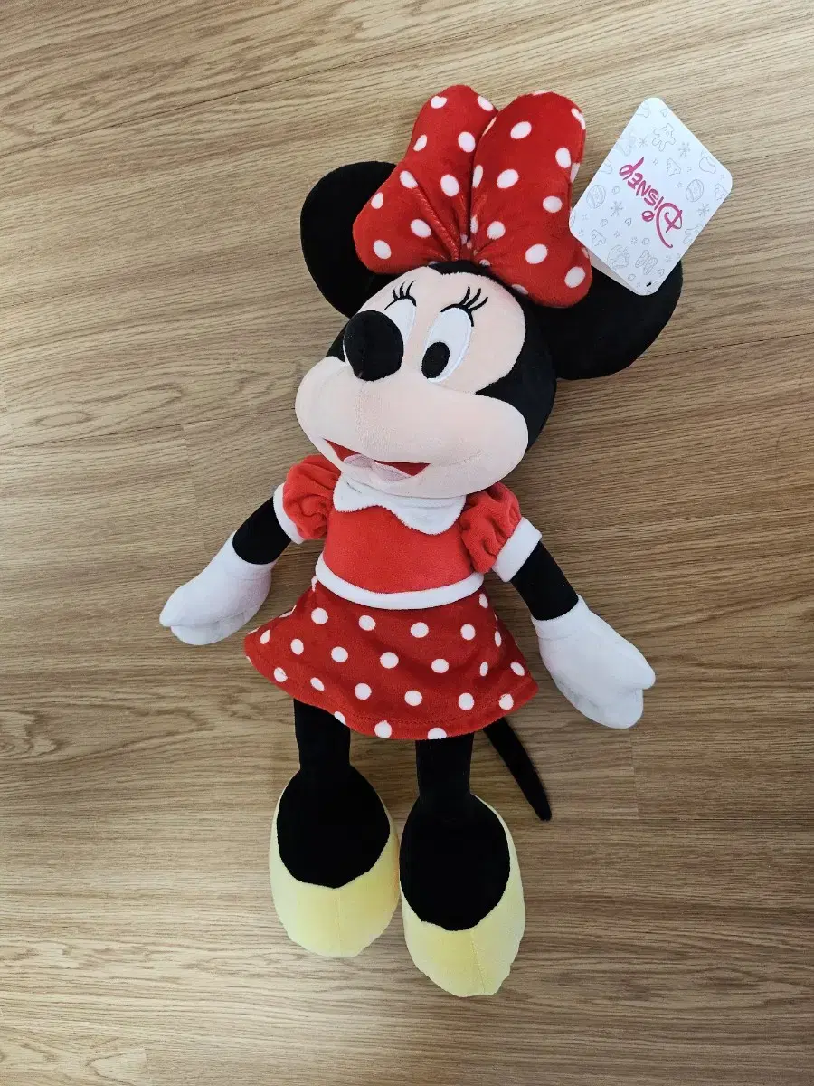 Minnie Mouse doll 30 cm