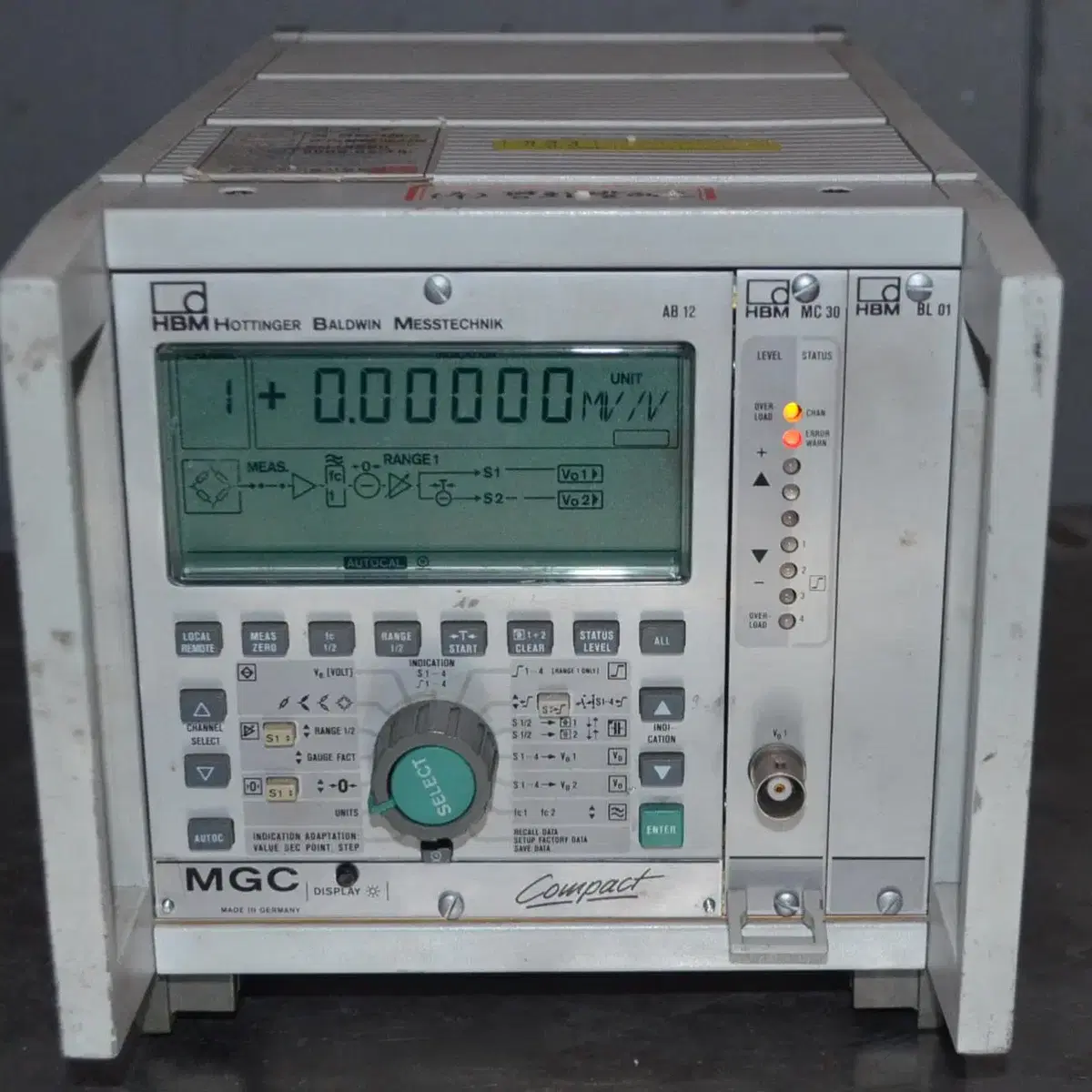 HBM MGC Messverstarker AB12 + MC30