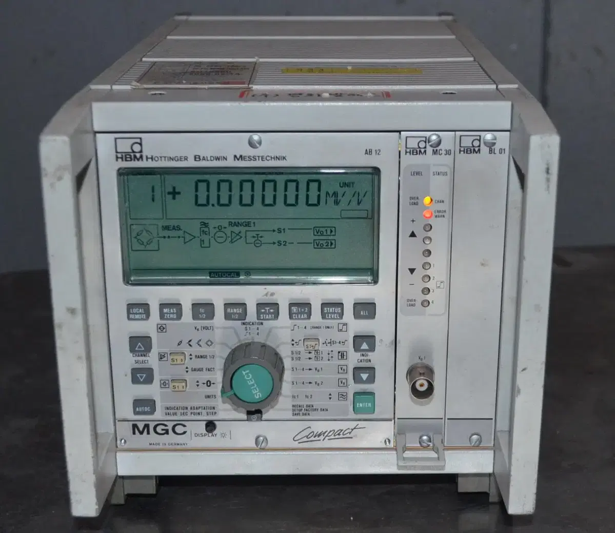 HBM MGC Messverstarker AB12 + MC30