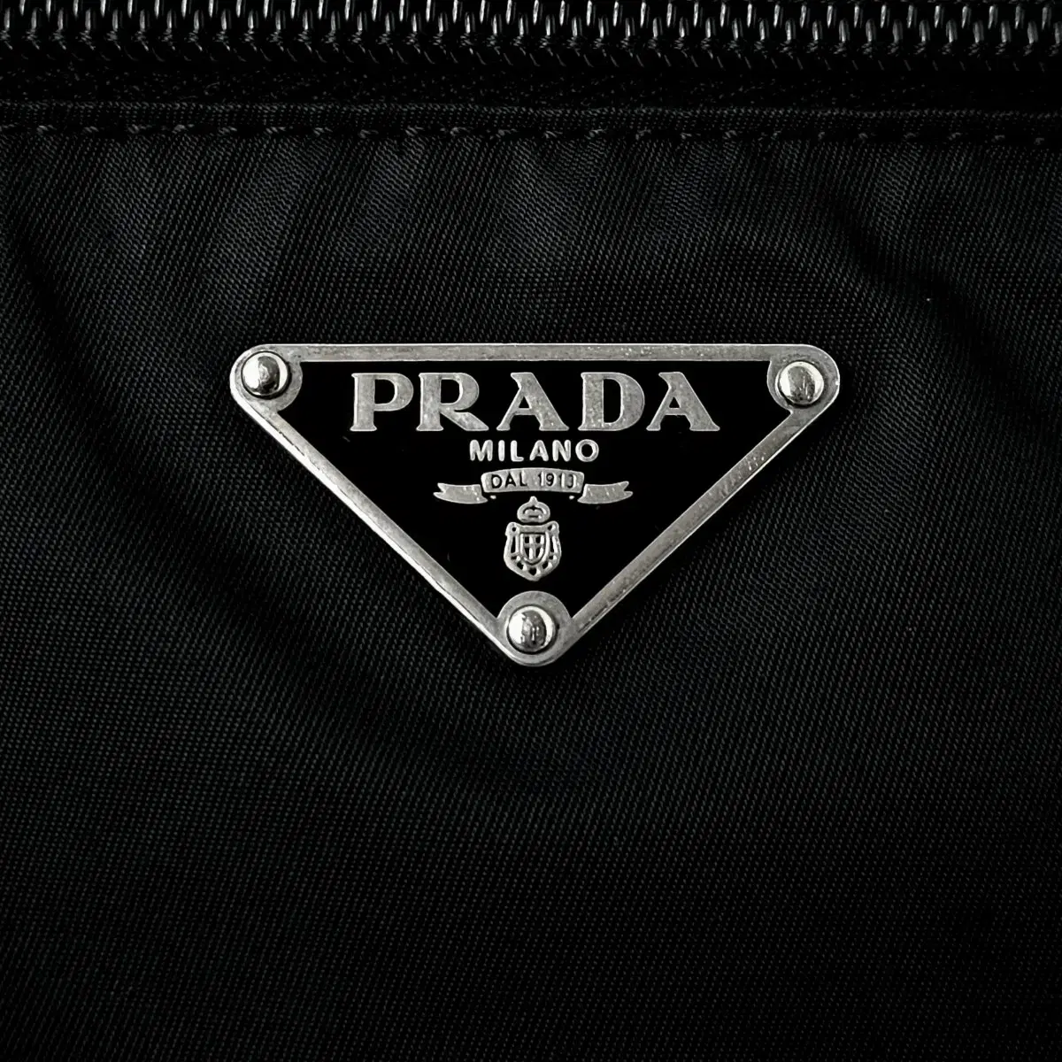 [정품 PRADA] 프라다 포코노 남성 크로스백 메신저백