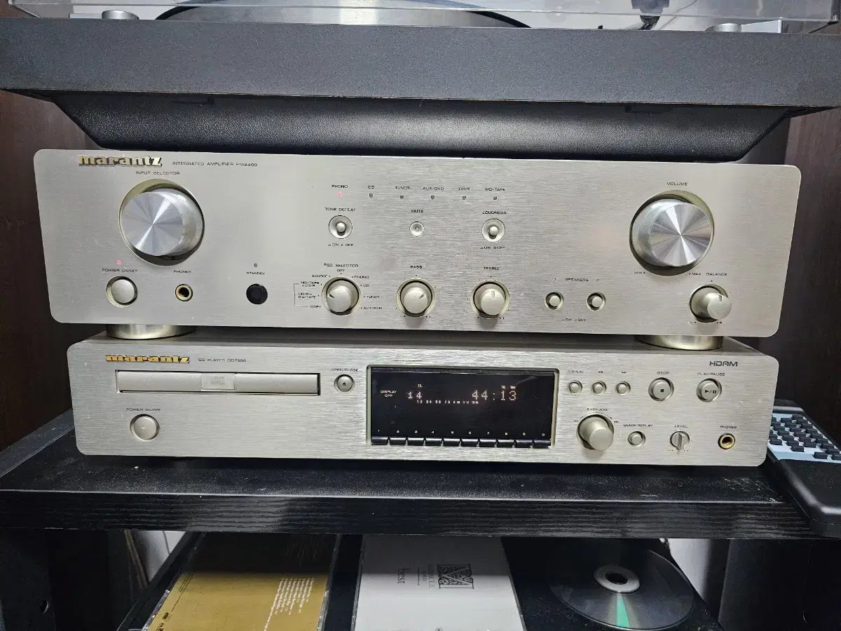 마란츠 cd7300 cdp 4400앰프 셋