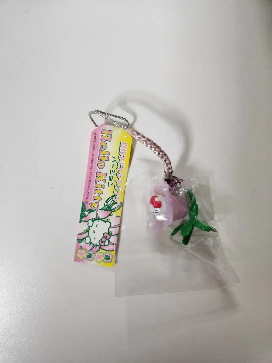 Hello Kitty Fukushima Limited Azalea Kitty Strap Classic Kitty