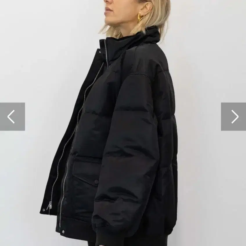 Theory aero puffer 띠어리 여성 푸퍼 블랙 P/S(새제품)