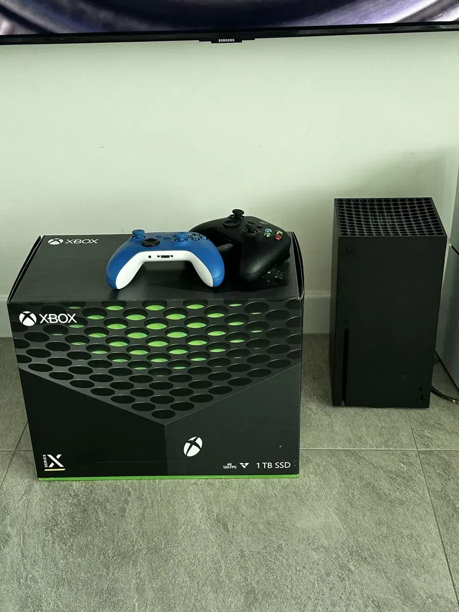 xbox series x 풀박 급처 (패드2 게임3 포함)