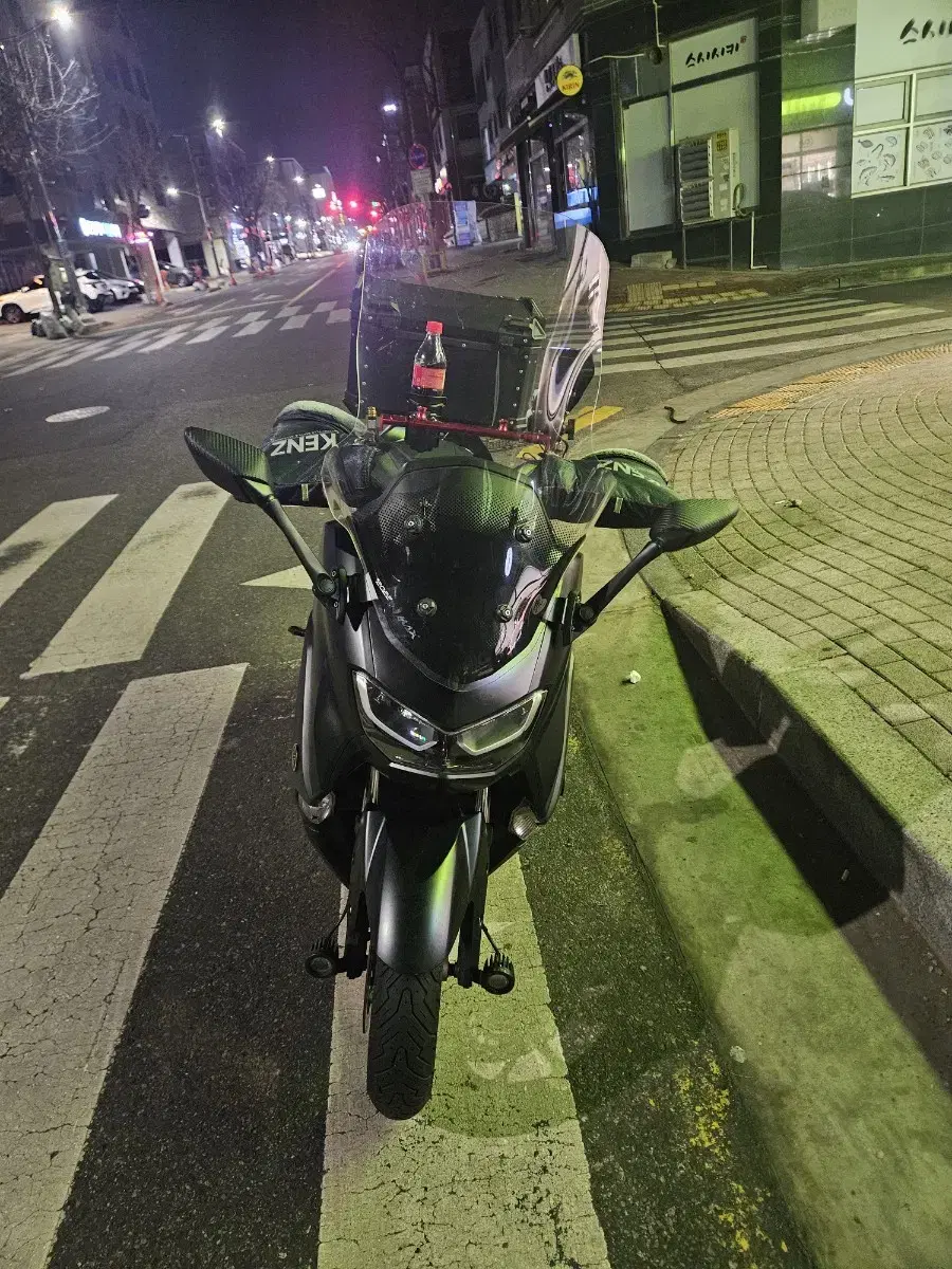 엔맥스 21년식 183cc (서류상125cc) 만키로대 판매합니다