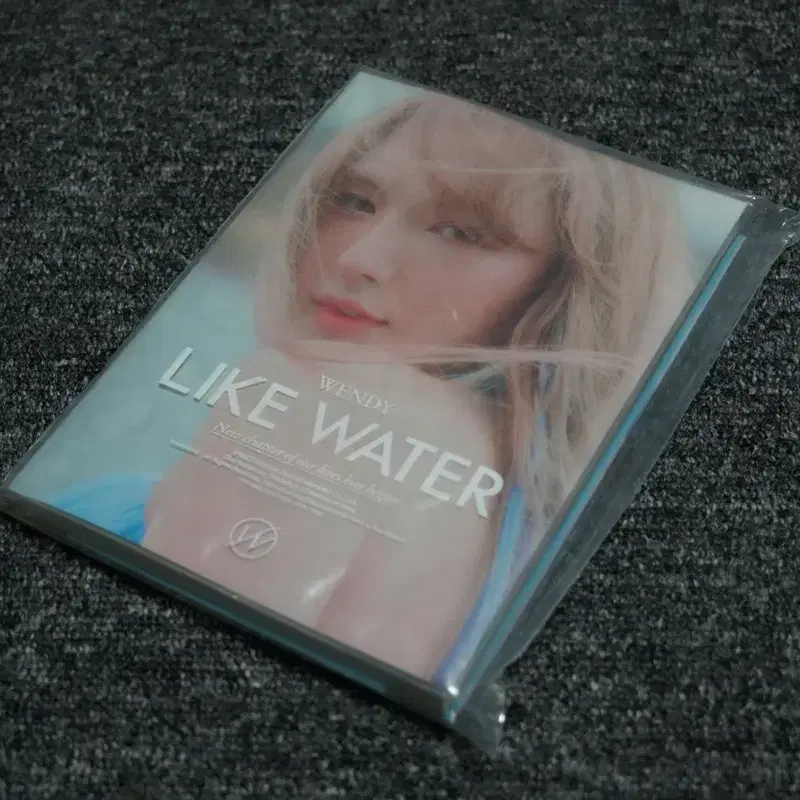 (미개봉) 웬디 - 미니 1집 Like Water [Photo Book]