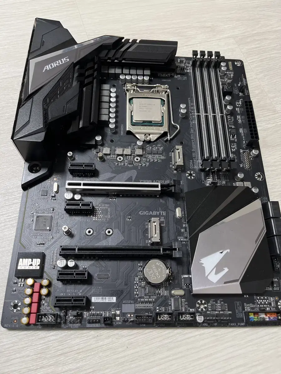 9900k + z390 aorus elite