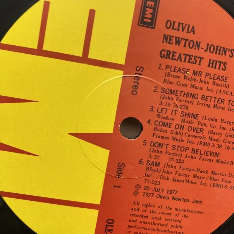 OLIVIA NEWTON JOHN HITS LP / AA7093