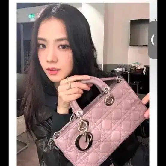 디올 ((새상품))디올 레이디 디조이백 미디엄 사진 1