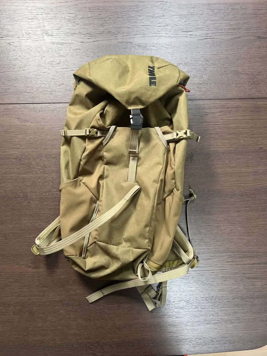 THULE All Trail 25L 백팩