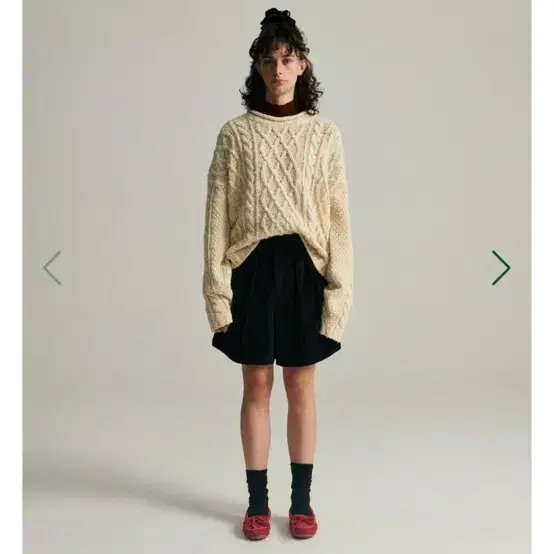 더바넷 Rolled Cable Knit Sweater