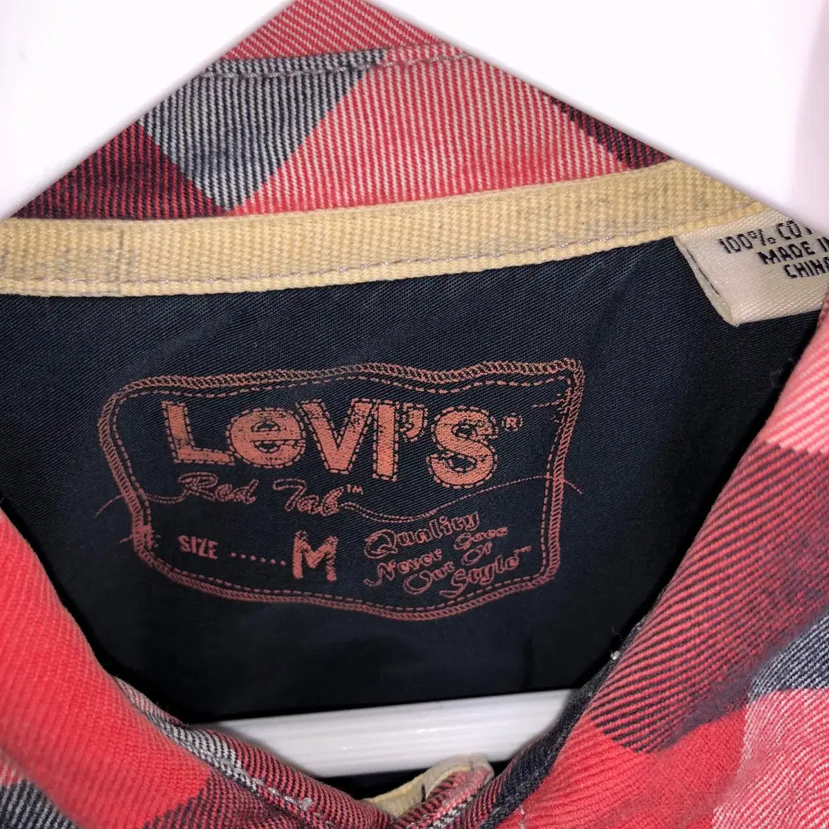 Levi's 체크 패턴 셔츠 (M95)