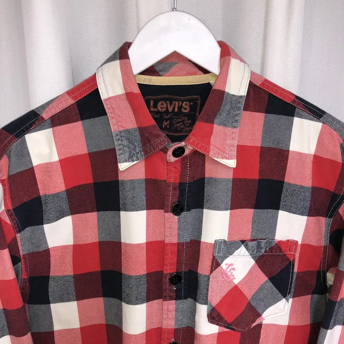 Levi's 체크 패턴 셔츠 (M95)