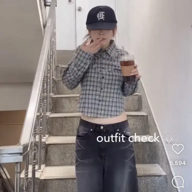 아워캐비넷 nerd check shirts 팔아여