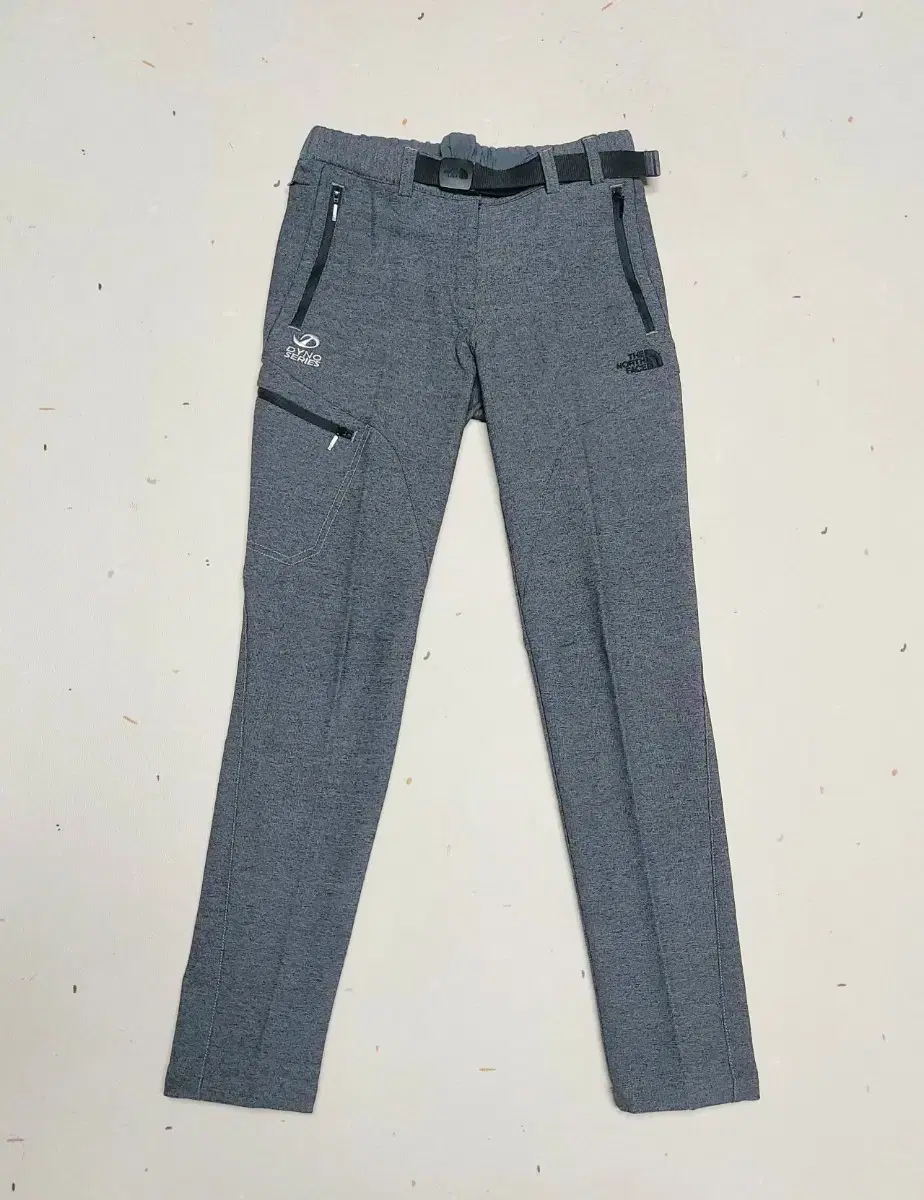 New/north face women's winter back mountain pants 27-28/belts included/택포