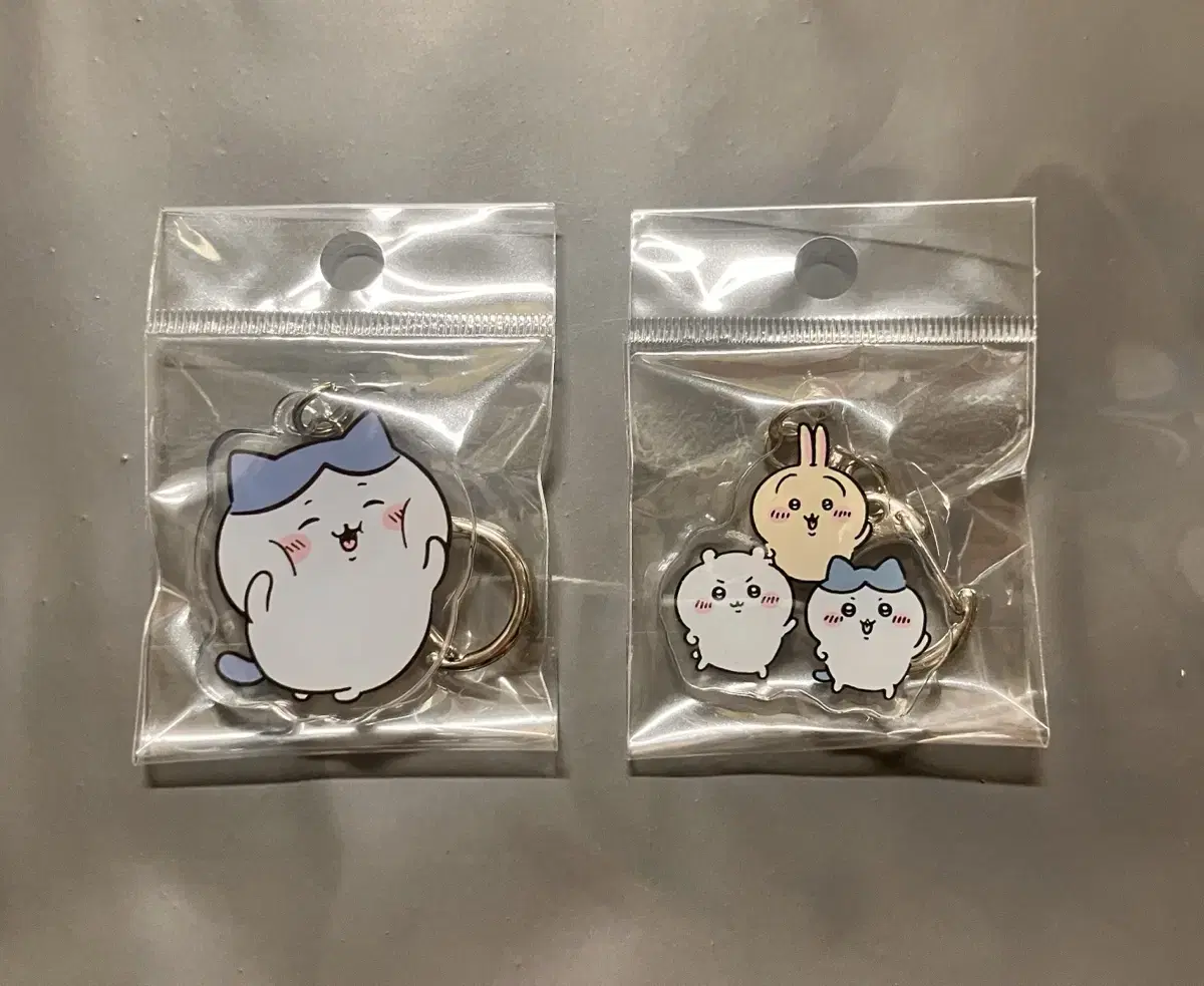 Unsealed Munzakugi Chiikawa Hachiware Usagi acrylic Keyring