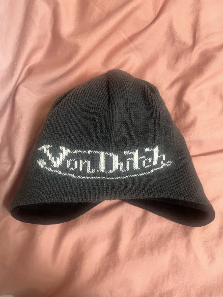 Von Dutch 본더치 비니