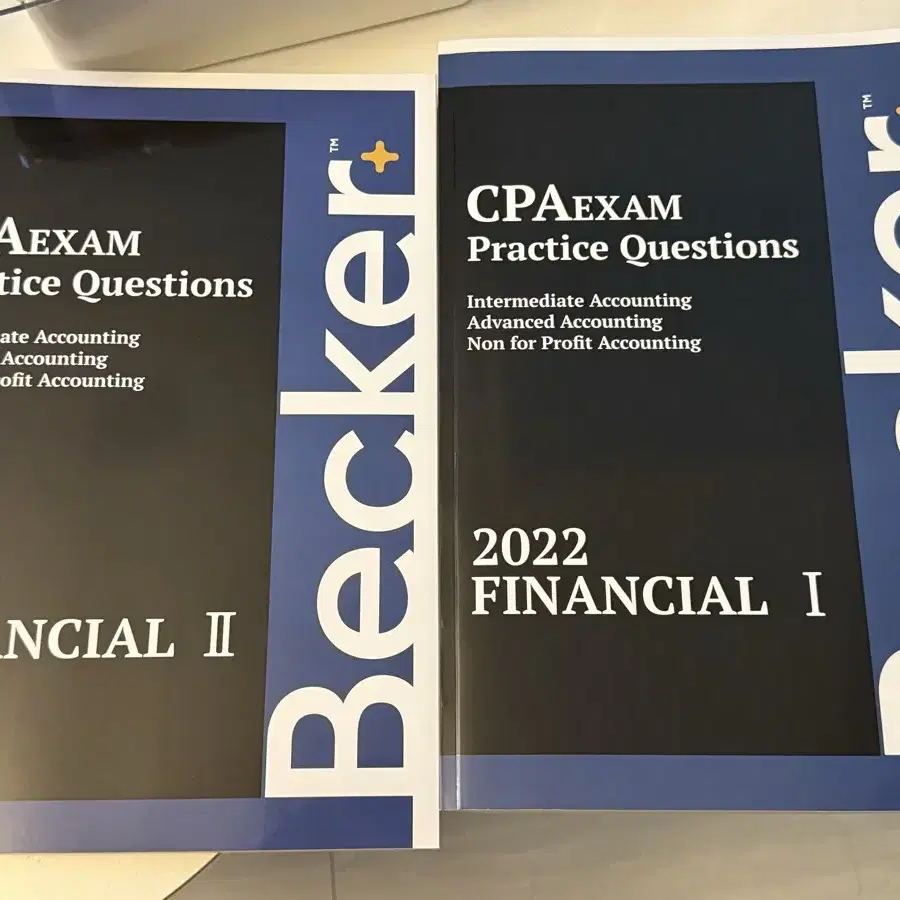 Becker AICPA 2022 financial 1,2 교재 일괄