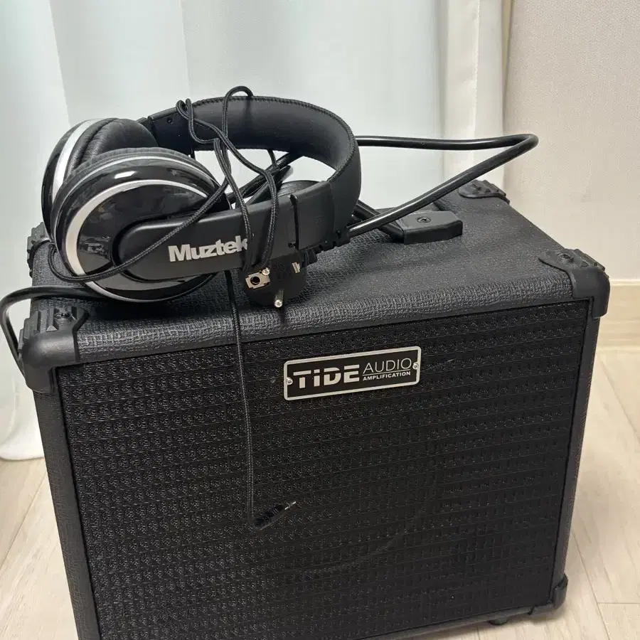 Tide audio 15와트 앰프 + 뮤즈텍 헤드폰 일괄 판매합니다