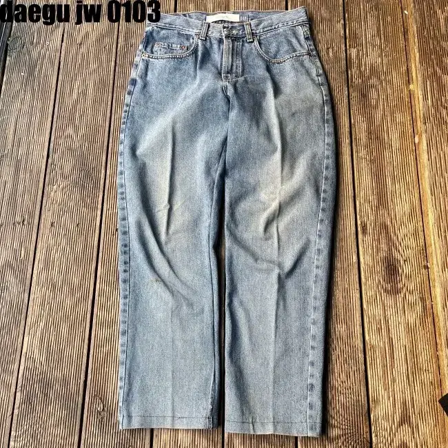 32/34 GAP PANTS 갭 청바지