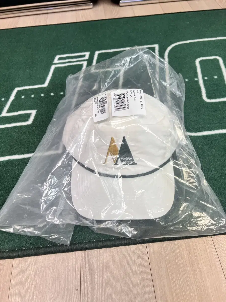 Malbon Golf Luxury Hat (New)