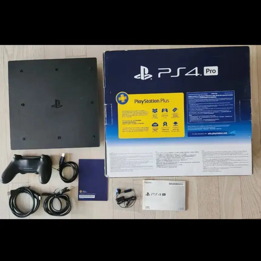 PS4 Pro(플스4 프로) 7218C 2T 2테라 제트블  본체 박스셋