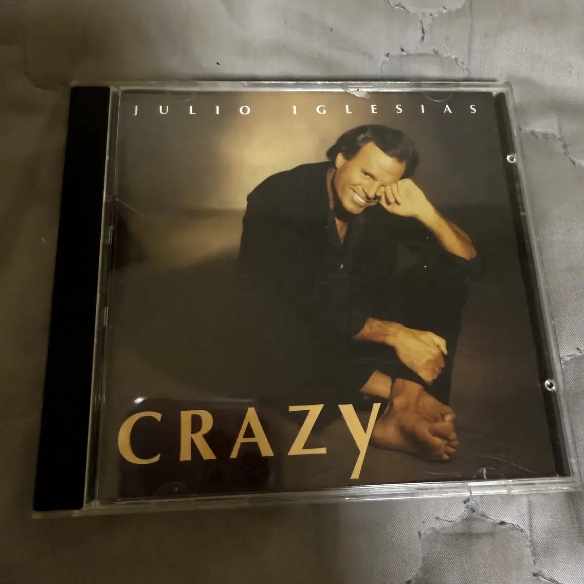 홀리오 이글레시아스 (Julio Iglesias) "Crazy" CD앨범